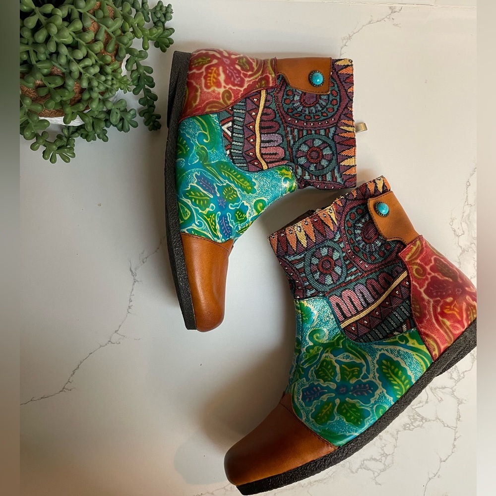 Socofy Unique Boots • Size 10 • New